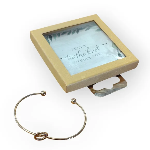 Elegant Gold Knot Bangle Bracelet - Picture 3 of 7